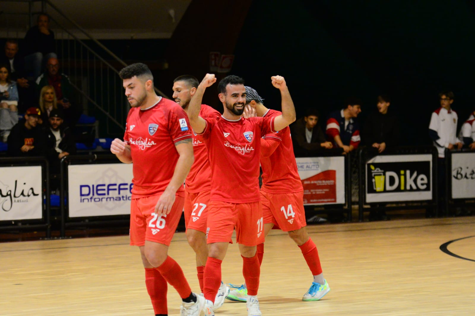 Serie A KINTO, l’Active doppia il Capurso e aggancia il “gruppone”. Roma 1927, derby amaro a Pomezia. CDM, i primi tre punti sono pesanti