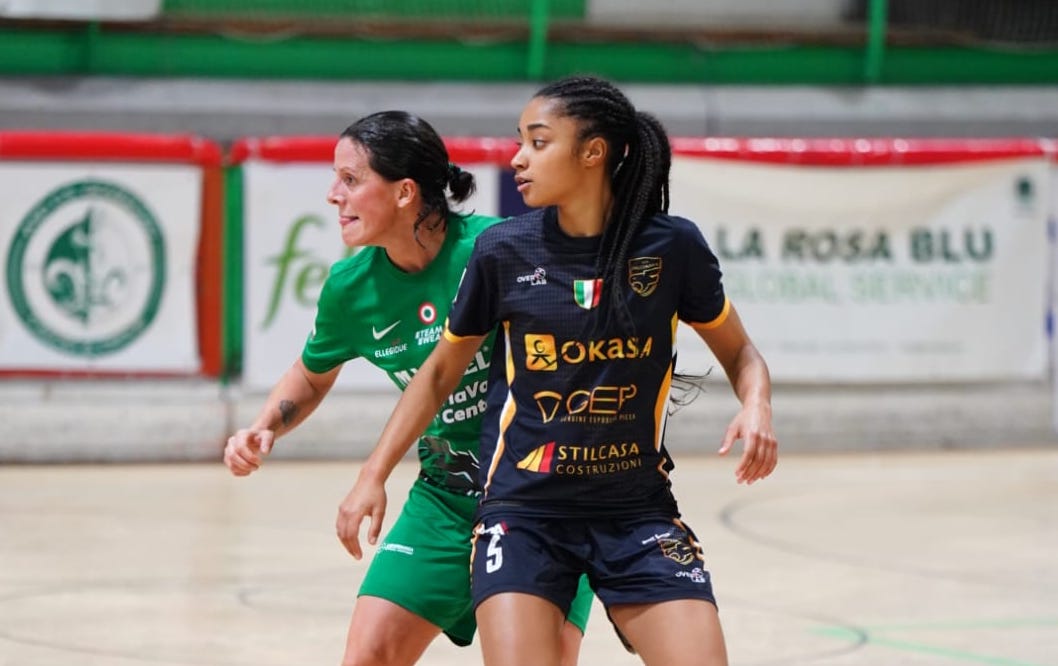 L’Okasa Falconara scappa, il Bitonto lo riacchiappa: 2-2 al PalaPansini