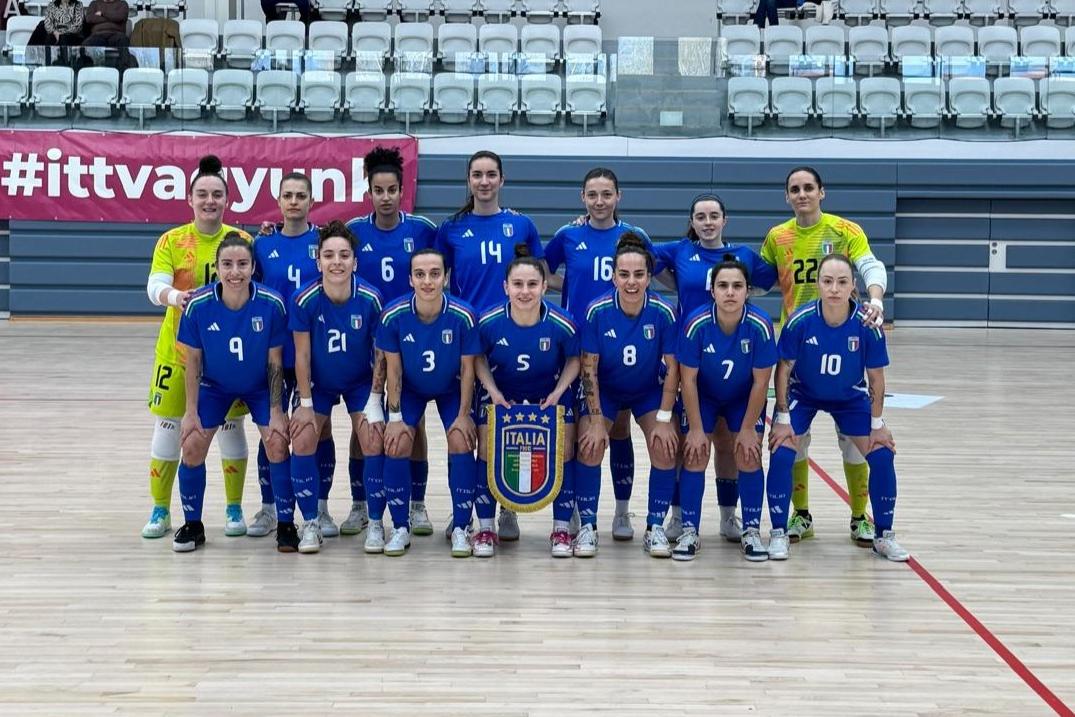 Le Azzurre sorridono: 9-0 all’Ungheria nel primo test di Budapest. Salvatore: “Brave tutte, si respira entusiasmo”
