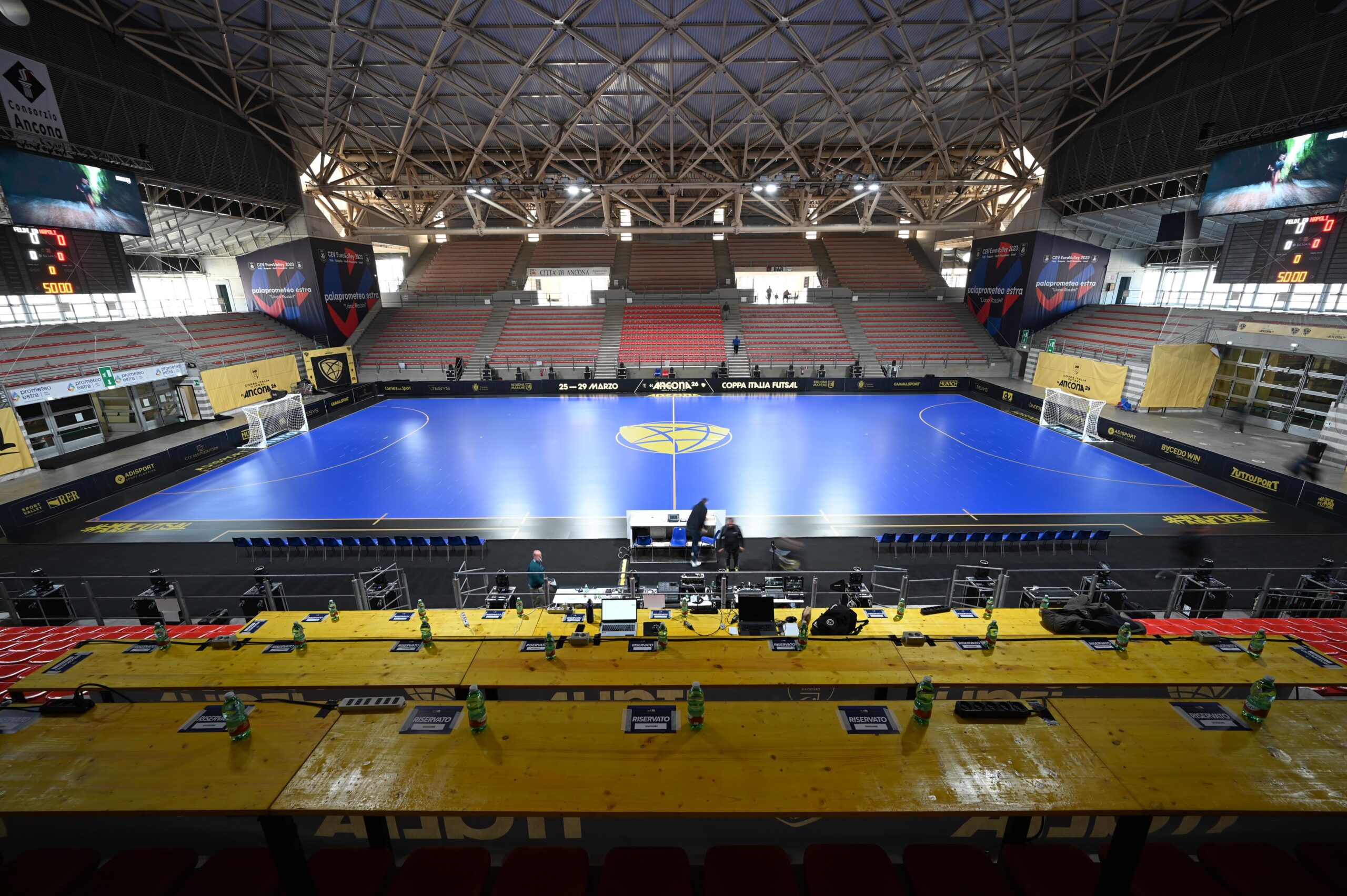 L’oro di Ancona: il nuovo campo We Are Futsal debutta al maxi evento nelle Marche. Castiglia: “Un’identità visiva riconoscibile”