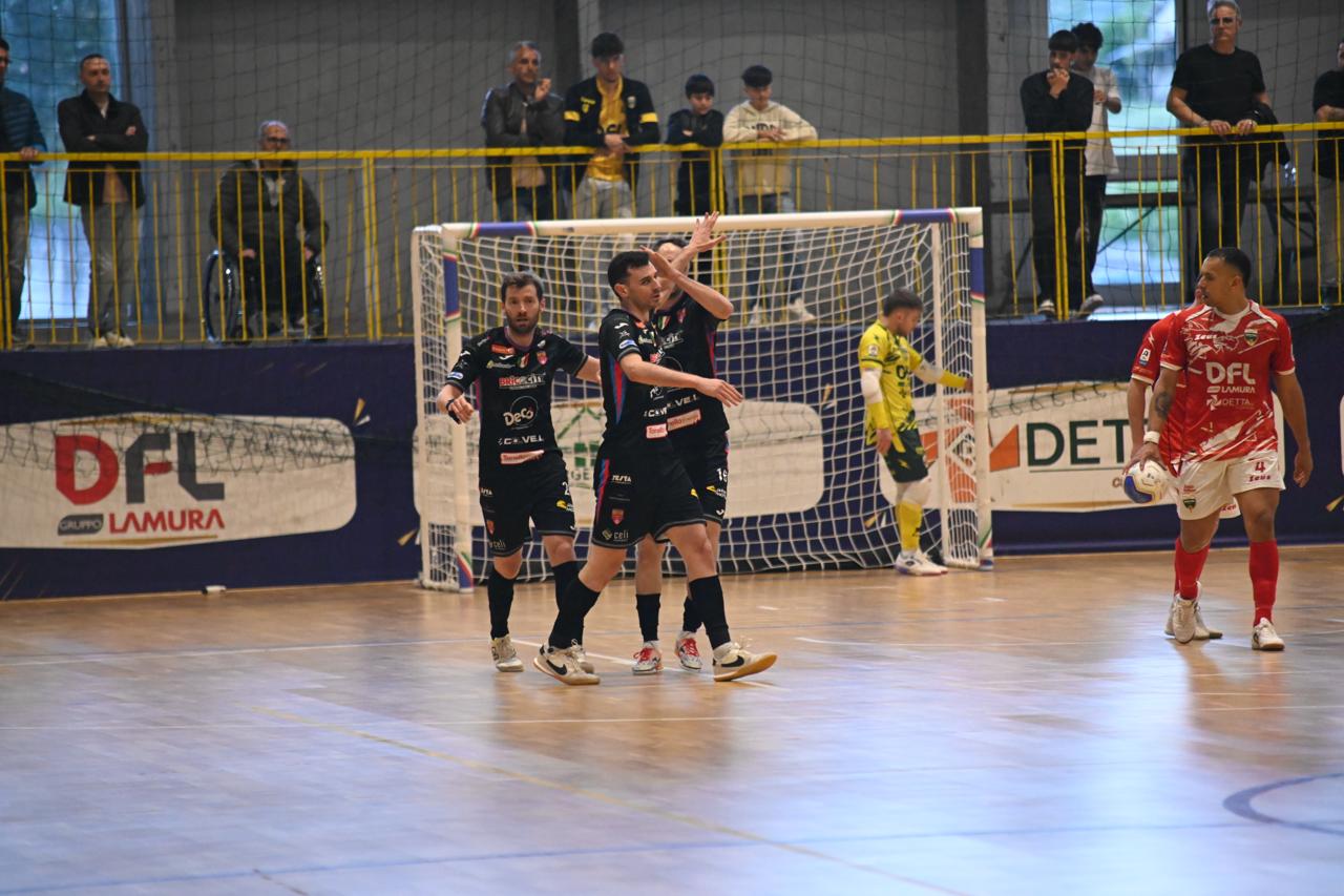 Serie A KINTO, Meta: rimontona, pari e primato. Il Napoli è terzo. Capurso salvo, Active e Pomezia ai playout. Retrocedono Mantova e Cosenza