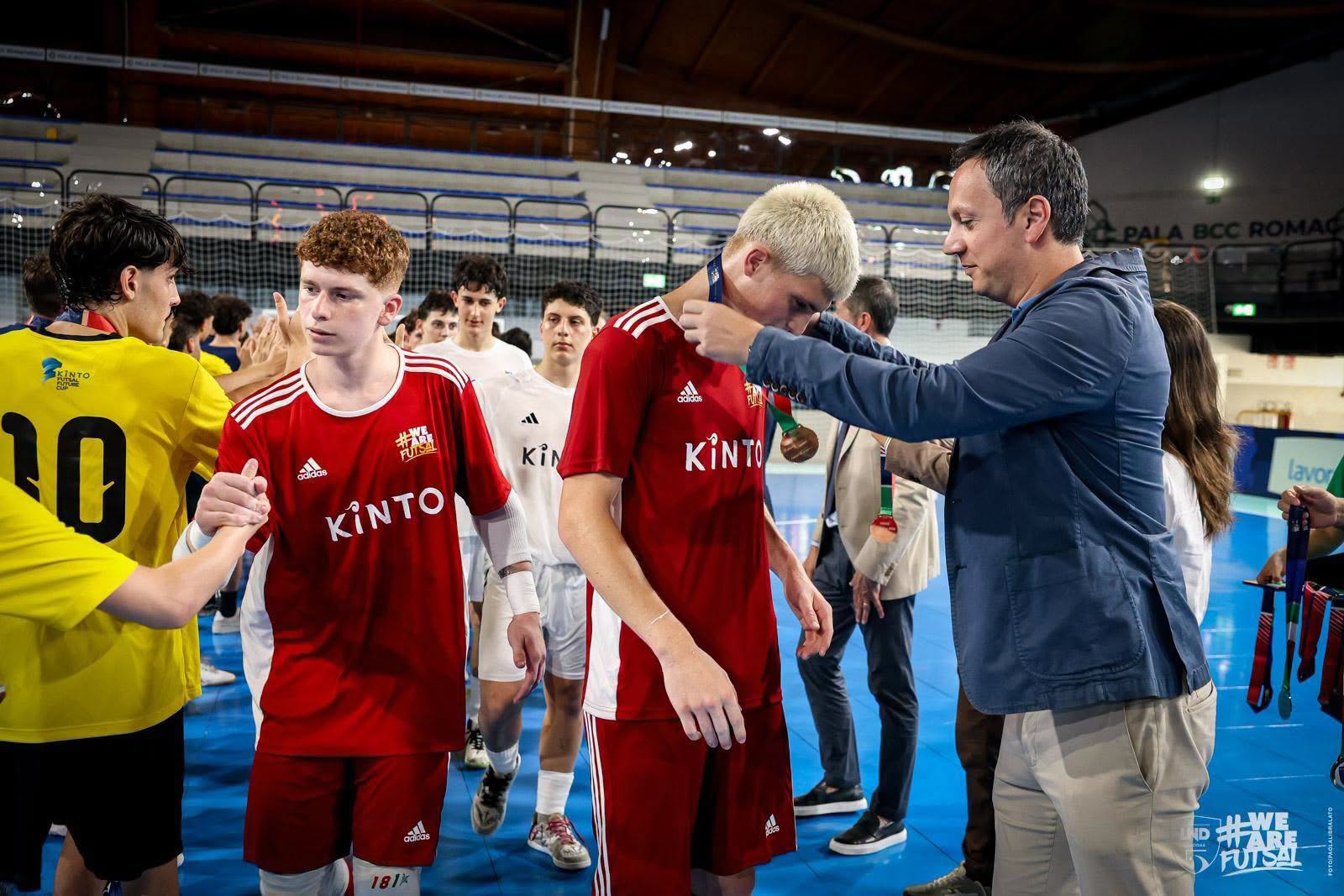 Premio giovani 2026/2027: stanziati 150.000 Euro per le società meritevoli. Castiglia: “Sosteniamo chi investe nel futuro del futsal”